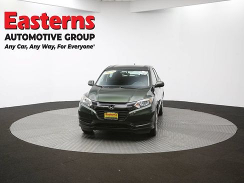 Used 2018 Honda HR-V LX image 60