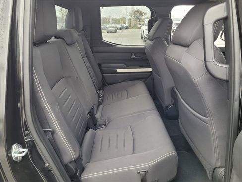 Used 2024 Toyota Tacoma TRD Off-Road image 12