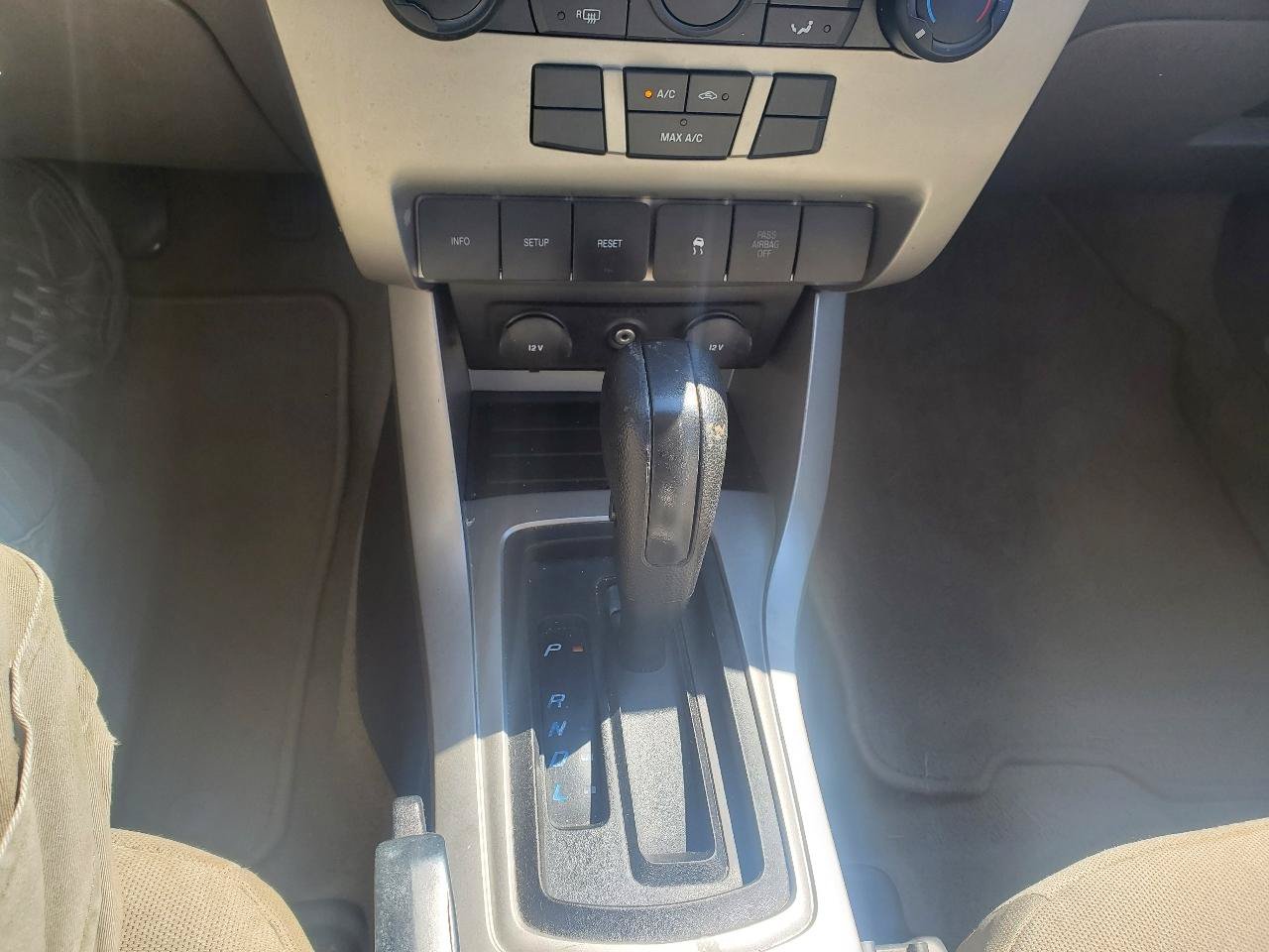 Used 2010 Ford Focus S FWD image 19