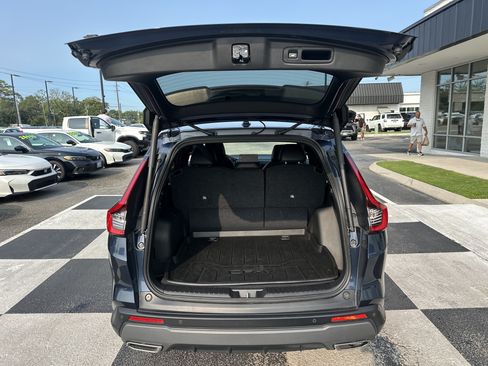 Used 2025 Honda CR-V Sport-L image 5