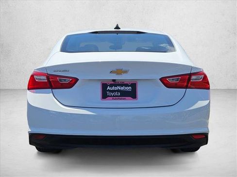 Used 2024 Chevrolet Malibu LS FWD image 7