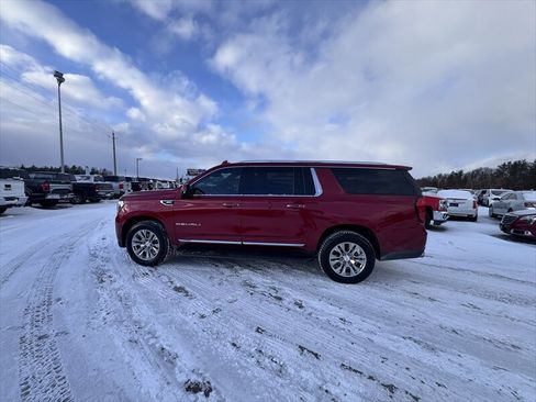 Used 2022 GMC Yukon XL Denali w/ Max Trailering Package AWD/4WD image 7