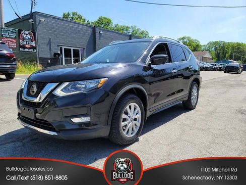Used 2018 Nissan Rogue SV w/ Sun & Sound Touring Package AWD/4WD image 1