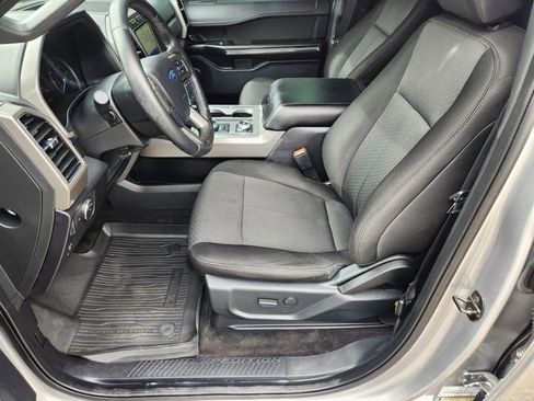 Used 2020 Ford Expedition XLT w/ FX4 Off-Road Package AWD/4WD image 11
