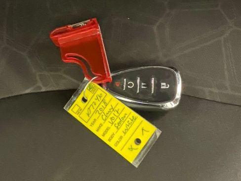 Used 2018 Chevrolet Volt LT w/ Comfort Package FWD image 50