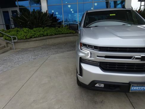 Certified 2021 Chevrolet Silverado 1500 RST image 35