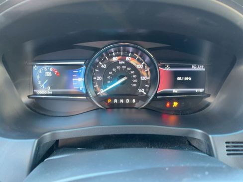 Used 2017 Ford Explorer XLT w/ Equipment Group 202A image 19