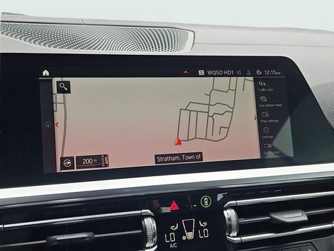 Used 2022 BMW 430i xDrive Convertible w/ M Sport Package AWD/4WD image 17