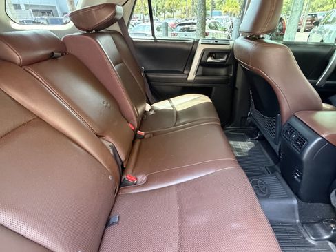 Used 2018 Toyota 4Runner Limited RWD image 40