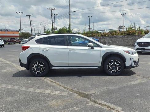 Used 2022 Subaru Crosstrek Hybrid w/ Moonroof Package w/Navigation image 21