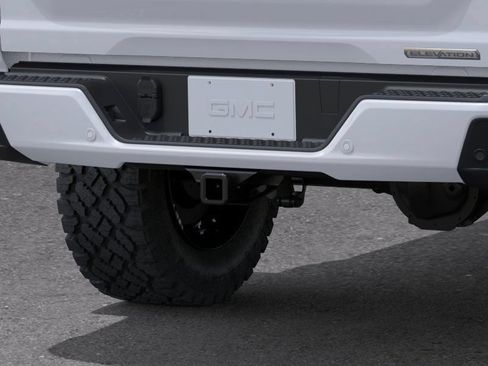 New 2026 GMC Canyon Elevation w/ Convenience Package RWD image 14
