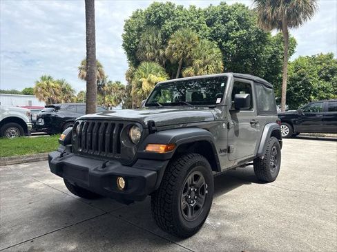 Used 2021 Jeep Wrangler Sport AWD/4WD image 2