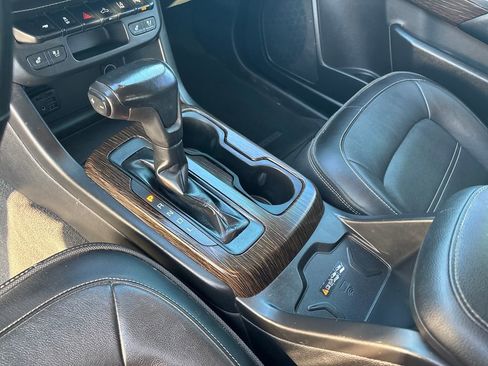 Used 2020 GMC Canyon Denali image 29