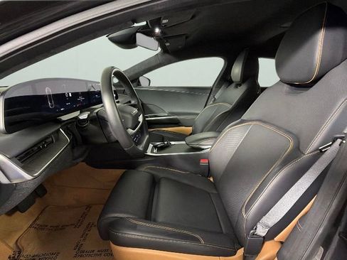 Used 2024 Lucid Air Touring AWD/4WD image 17