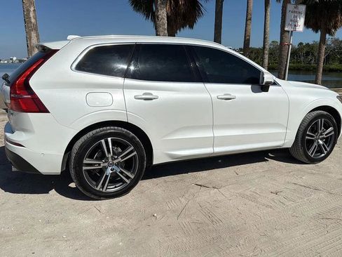 Used 2018 Volvo XC60 T5 Momentum w/ Vision Package image 7