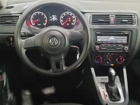 Used 2014 Volkswagen Jetta S image 22