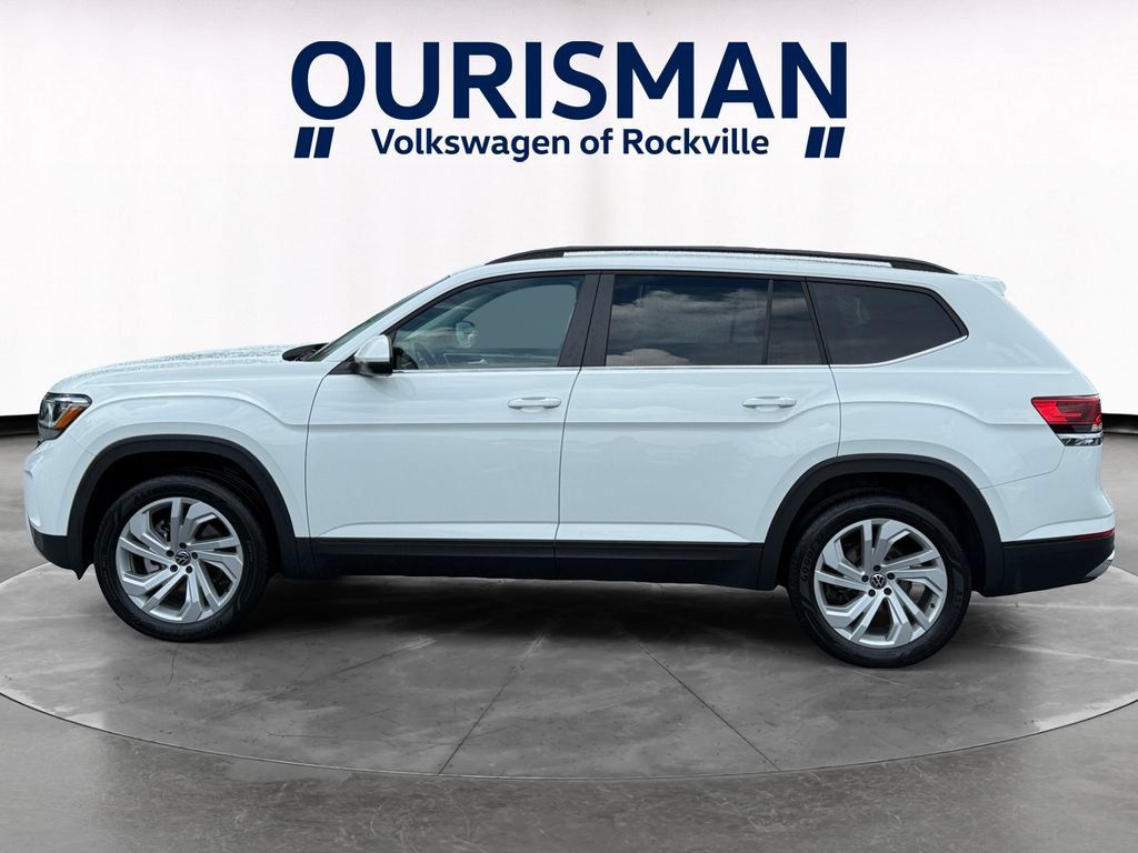 Used 2023 Volkswagen Atlas SE AWD/4WD image 3