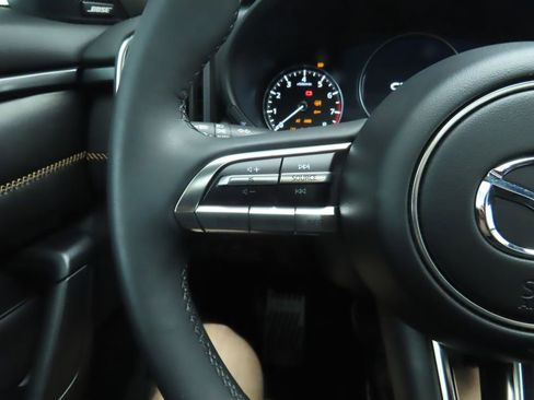 Used 2025 MAZDA CX-50 AWD 2.5 S w/ Cargo Package image 11