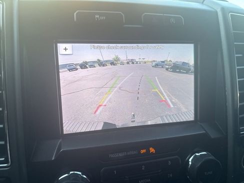 Used 2019 Ford F150 XLT w/ Equipment Group 302A Luxury AWD/4WD image 18