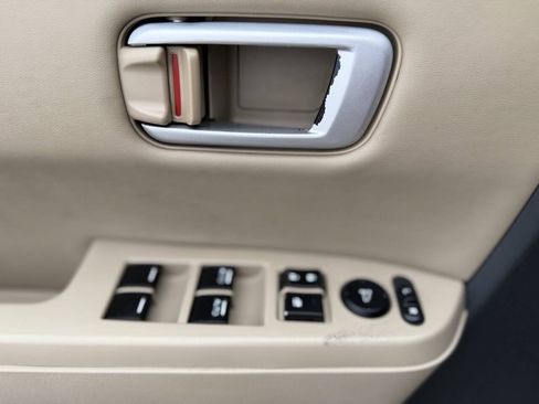 Used 2009 Honda Pilot EX-L image 42