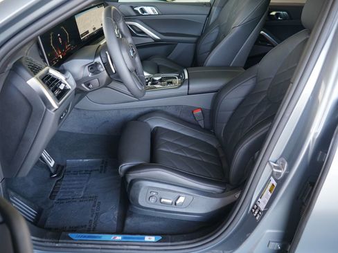 New 2026 BMW X6 xDrive40i w/ Premium Package AWD/4WD image 10