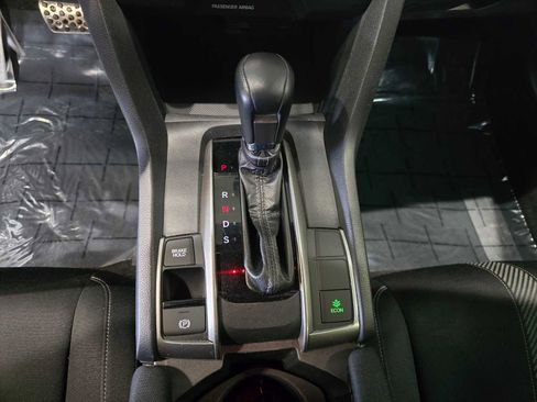 Used 2019 Honda Civic Sport image 21