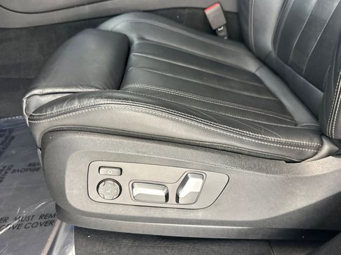 Used 2020 BMW X5 sDrive40i w/ M Sport Package RWD image 15