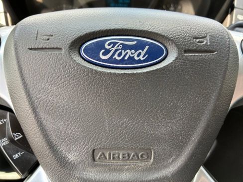 Used 2018 Ford Transit 150 XL image 23