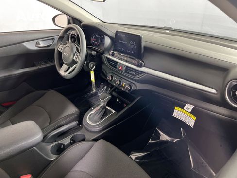 Used 2023 Kia Forte LXS image 26