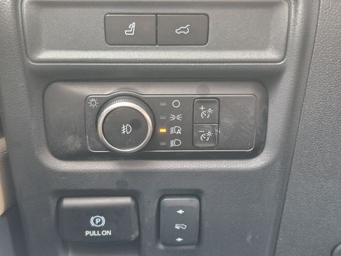 Certified 2024 Ford Expedition Limited RWD image 17