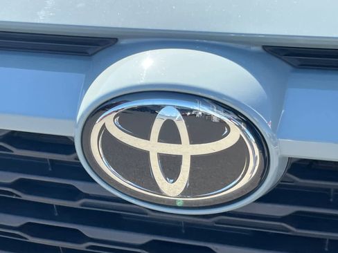 Used 2023 Toyota RAV4 XLE w/ Convenience Package image 13