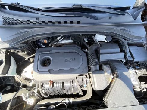Used 2020 Hyundai Santa Fe SEL w/ Convenience Package FWD image 23