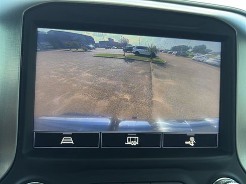 Used 2021 GMC Sierra 1500 SLT w/ SLT Premium Plus Package AWD/4WD image 23