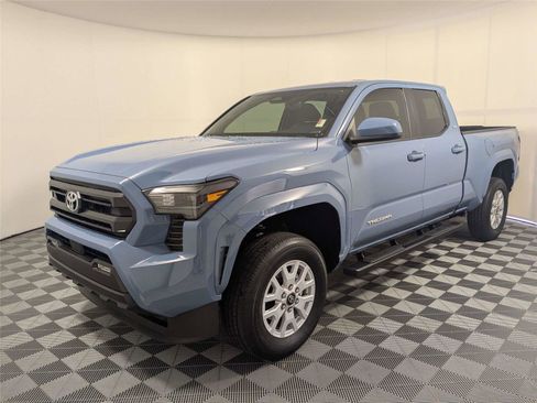Certified 2026 Toyota Tacoma SR5 RWD image 2