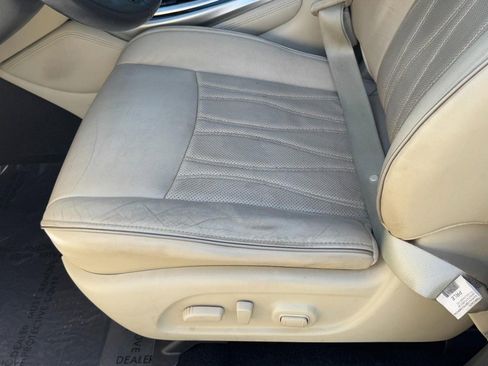 Used 2017 INFINITI QX60 Luxe w/ Deluxe Technology Package image 20