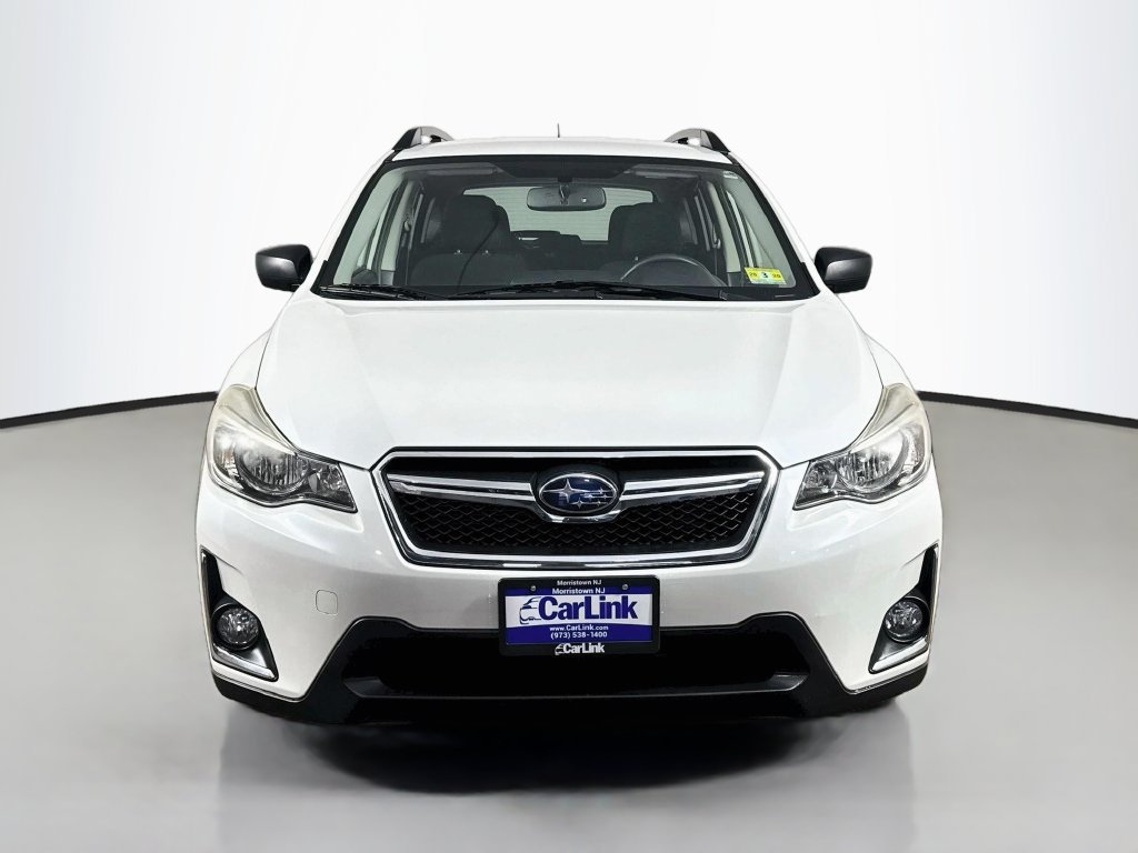 Used 2016 Subaru Crosstrek 2.0i AWD/4WD image 2