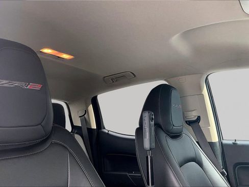 Used 2022 Chevrolet Colorado ZR2 AWD/4WD image 29