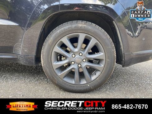 Used 2018 Jeep Grand Cherokee High Altitude AWD/4WD image 9