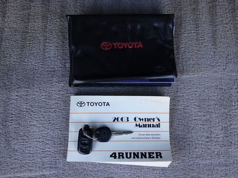 Used 2003 Toyota 4Runner SR5 image 45