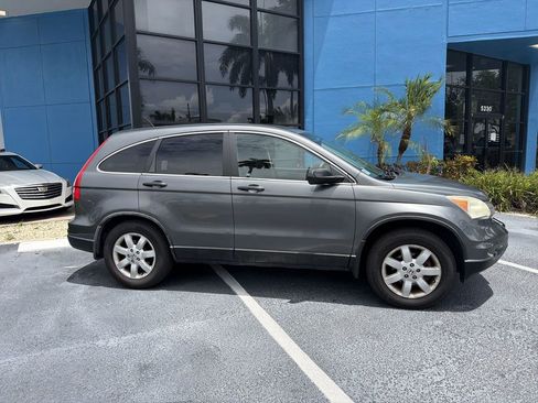 Used 2011 Honda CR-V SE image 2