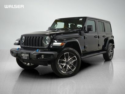 Used 2024 Jeep Wrangler Unlimited w/ Convenience Group