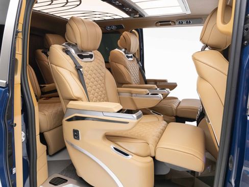 Used 2021 Mercedes-Benz Metris Passenger image 40