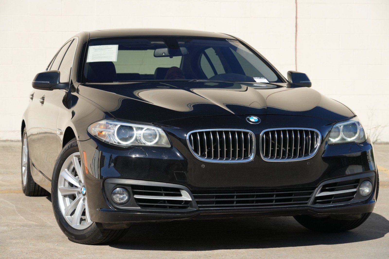 Used 2015 BMW 528i xDrive Sedan AWD/4WD image 2