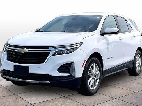 Used 2024 Chevrolet Equinox LT FWD image 12