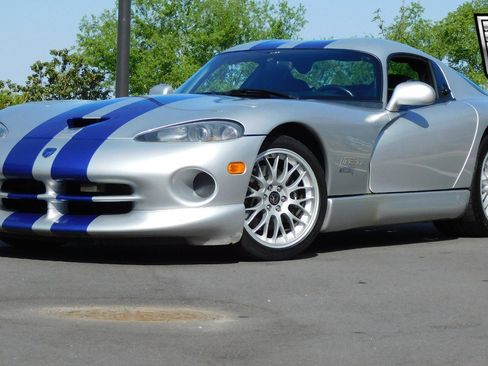 Used 1999 Dodge Viper GTS image 22