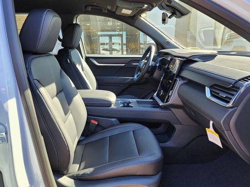 New 2026 GMC Acadia Elevation w/ Black Edition image 40