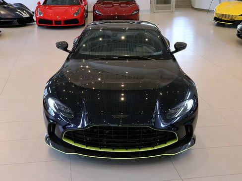 Used 2023 Aston Martin V12 Vantage RWD image 57