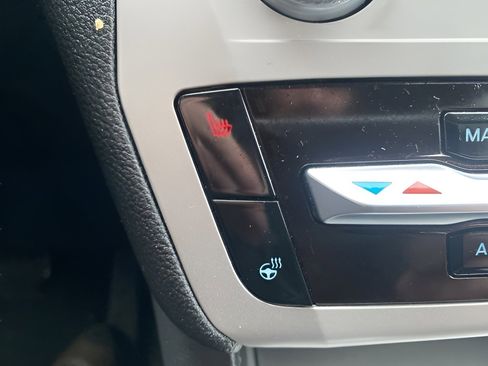 Used 2023 Ford Explorer XLT w/ Equipment Group 202A image 50