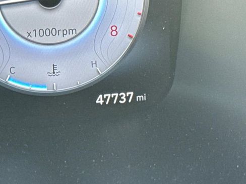 Used 2023 Hyundai Santa Fe Calligraphy image 36