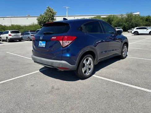 Used 2017 Honda HR-V EX image 5